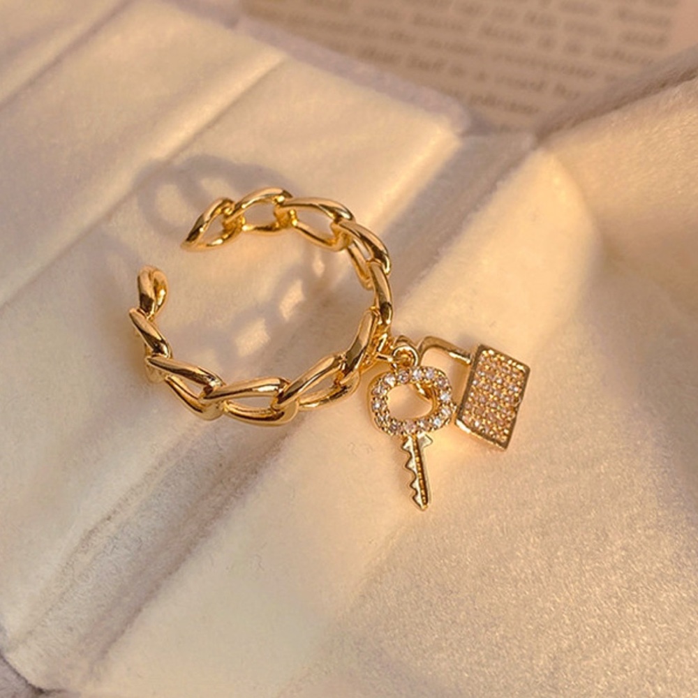 14K Gold Filled Diamond Key Lock Adjustable Ring